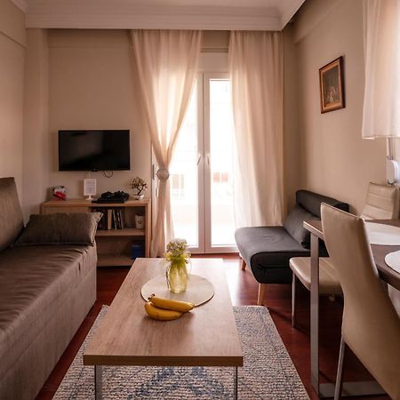 Emi'S Beach Apartment Nea Kallikrateia Экстерьер фото