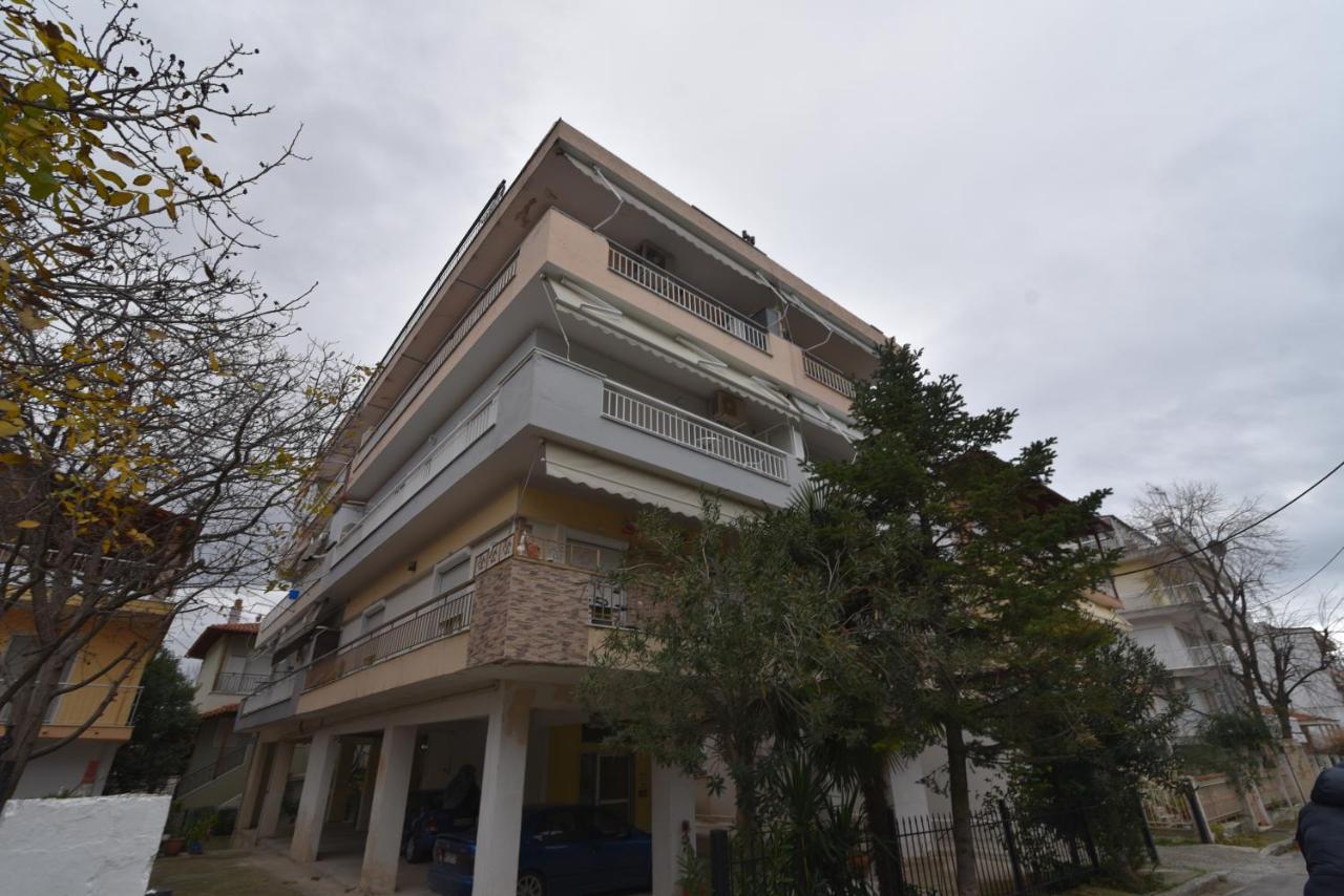 Emi'S Beach Apartment Nea Kallikrateia Экстерьер фото
